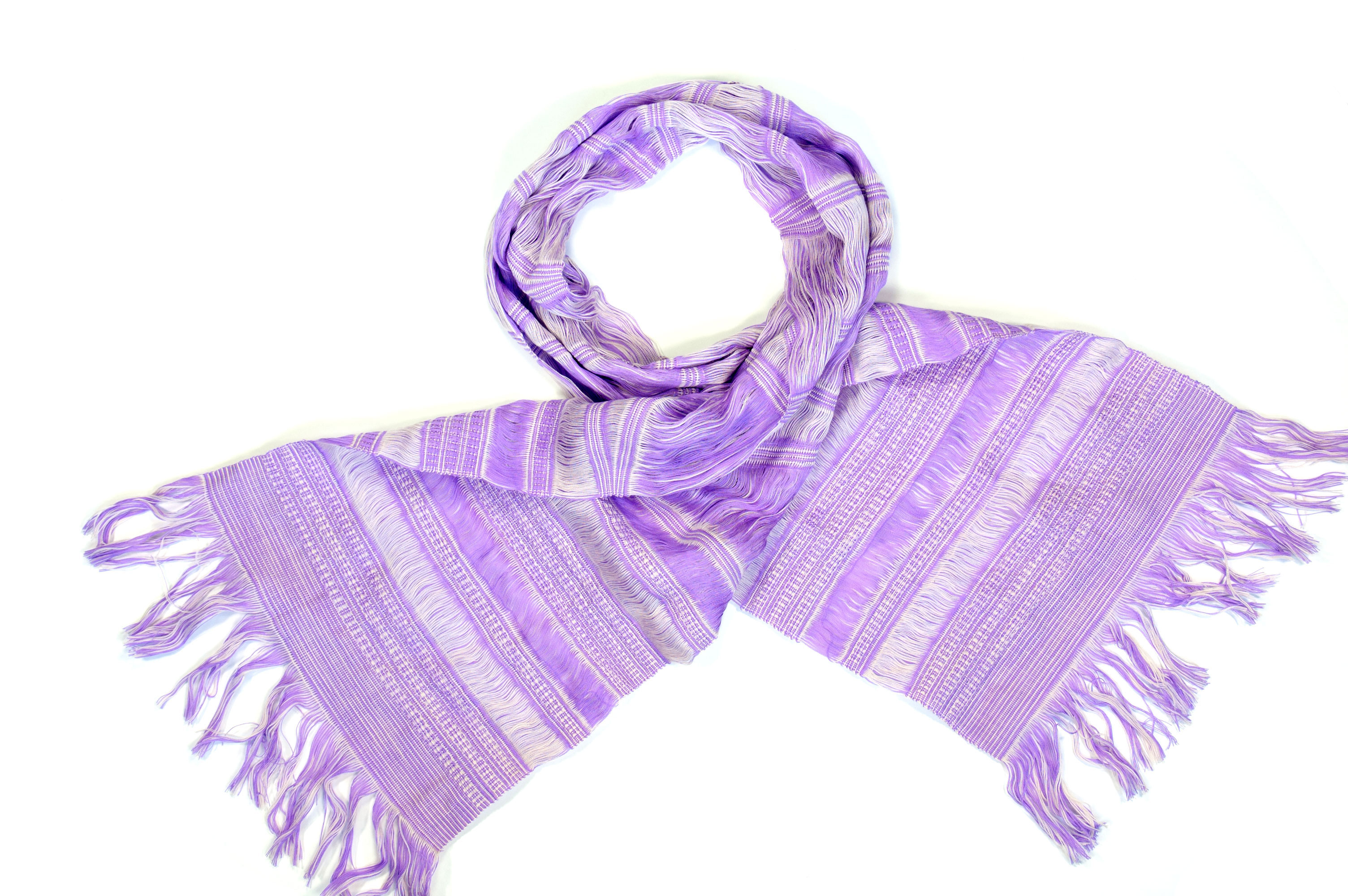 Scarves online. Select your scarf by price, natural fibre and colour ...